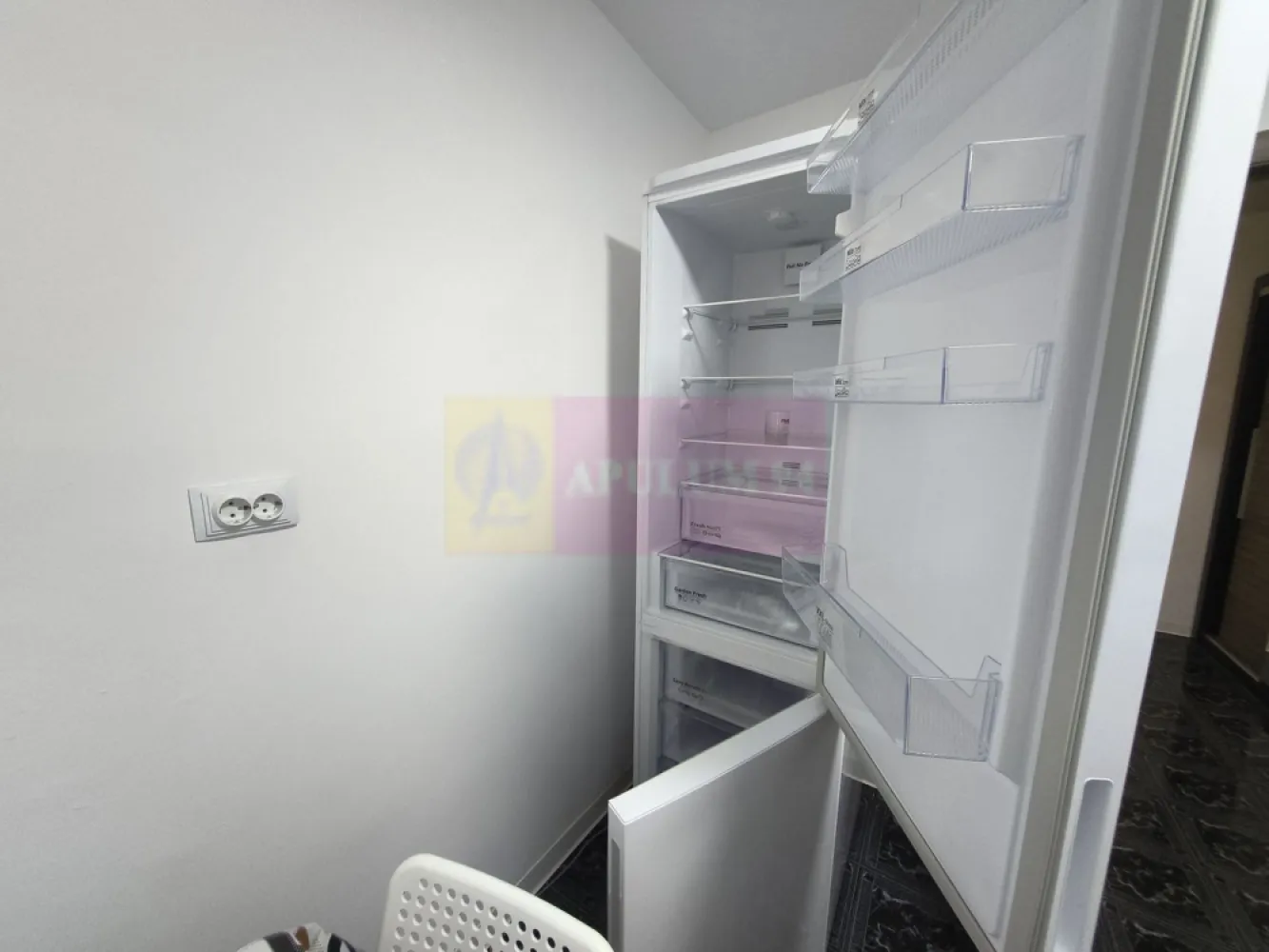 Apartament frumos lângă Metrou M2 și Parc