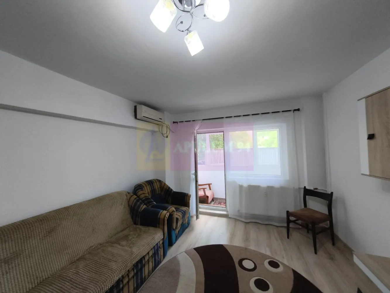 Apartament frumos lângă Metrou M2 și Parc