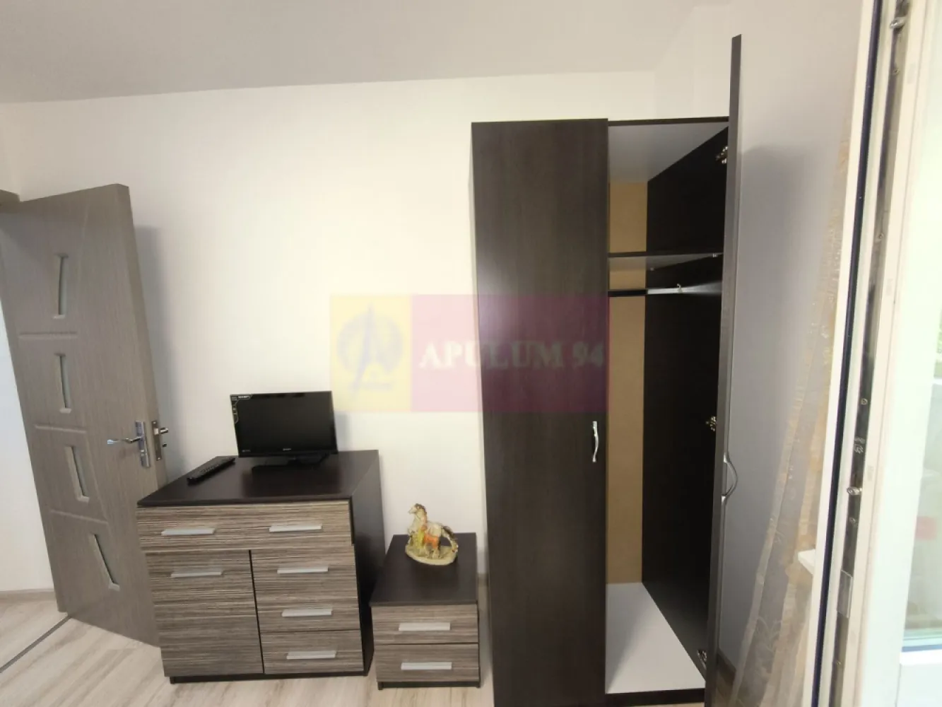 Apartament frumos lângă Metrou M2 și Parc
