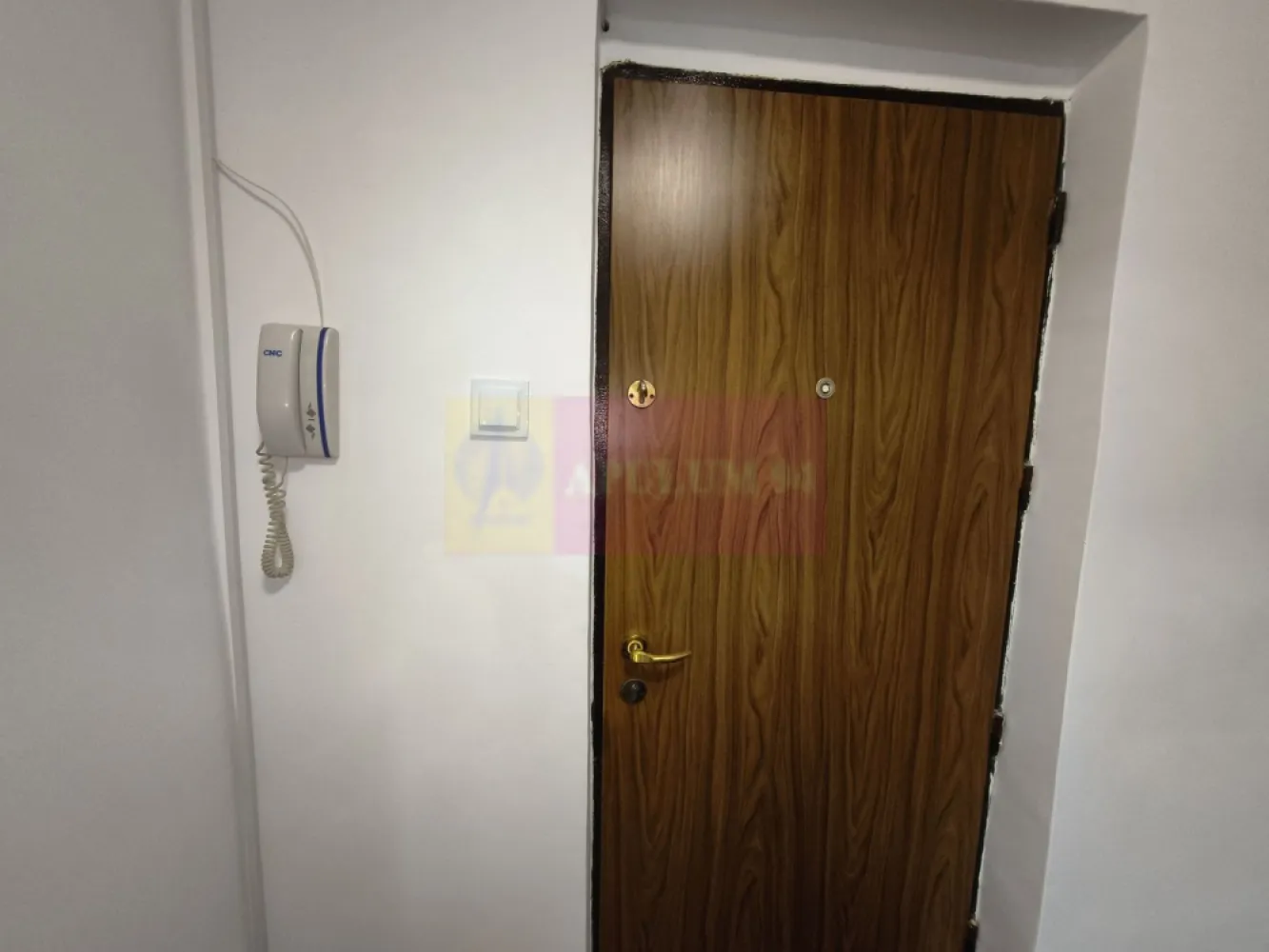 Apartament frumos lângă Metrou M2 și Parc