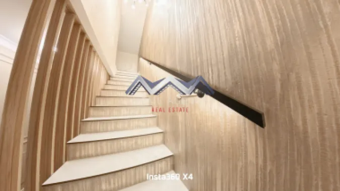 Casă P+1+M premium în Otopeni – rafinament și confort în zonă centrală