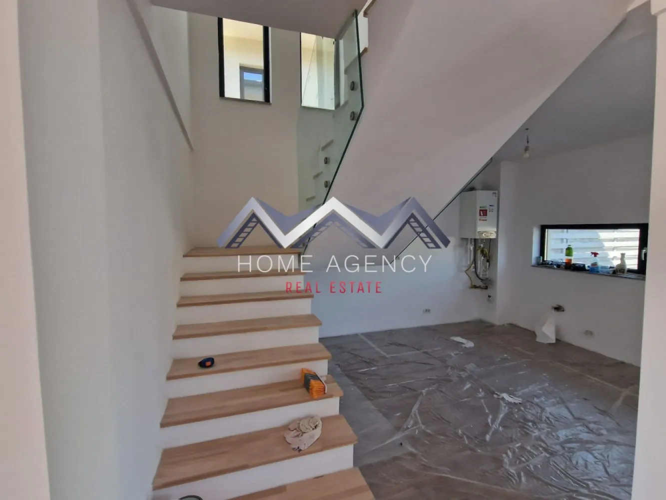 Casă single P+1+Pod în Otopeni