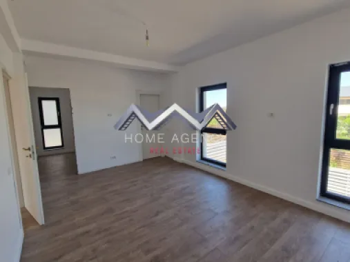 Casă single P+1+Pod în Otopeni