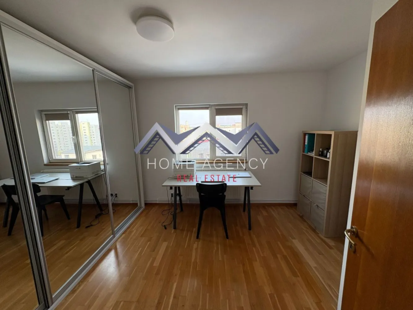 Apartament 3 camere lângă metrou - Str. Ileana Cosânzeana, parc Sebastian