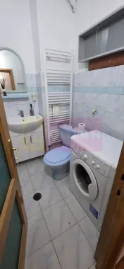 Apartament de inchiriat în Campina