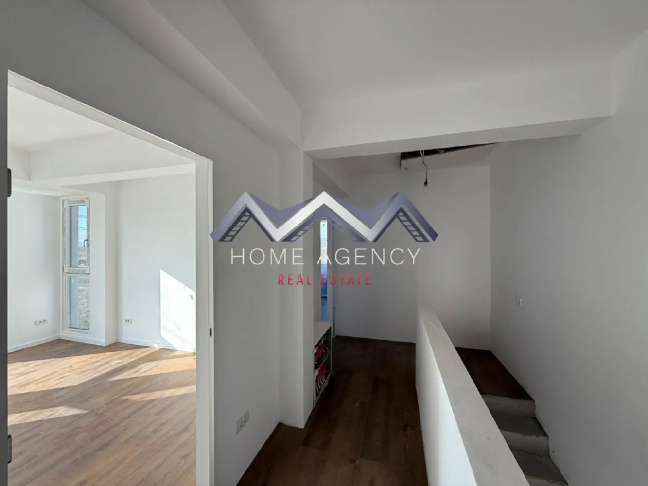 Casă P+1+Pod cu finisaje premium | Tunari | dezvoltator