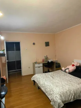 De inchiriez apartament mobilat doua camere in Tiglina 2, 420 E