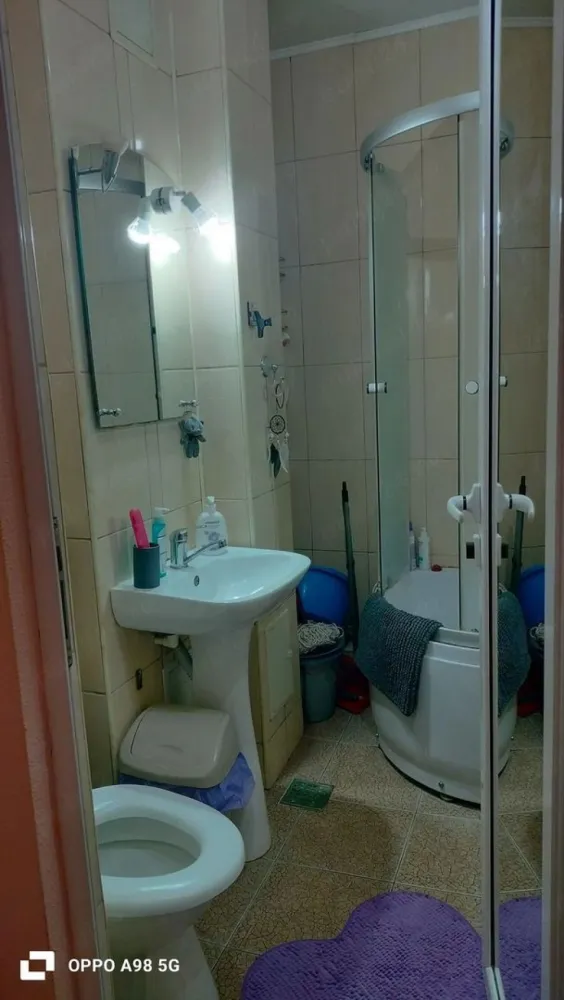 De inchiriez apartament mobilat doua camere in Tiglina 2, 420 E