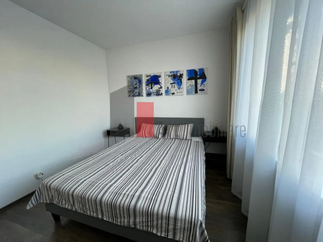 APARTAMENT 2 CAMERE -SALA PALATULUI