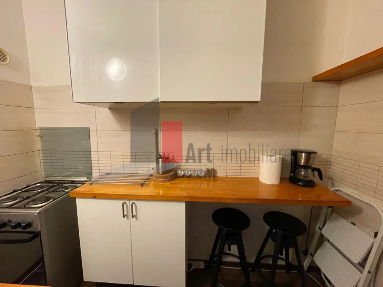 APARTAMENT 2 CAMERE -SALA PALATULUI