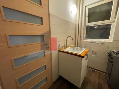 APARTAMENT 2 CAMERE -SALA PALATULUI