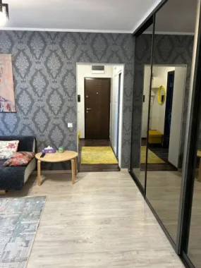 De inchiriat apartament 2 camere Mazepa 2, parter, 450 E