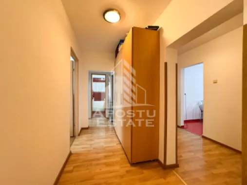 Apartament 4 camere | Decomandat | 80mp | Etaj 4/5 | La cheie | Turist