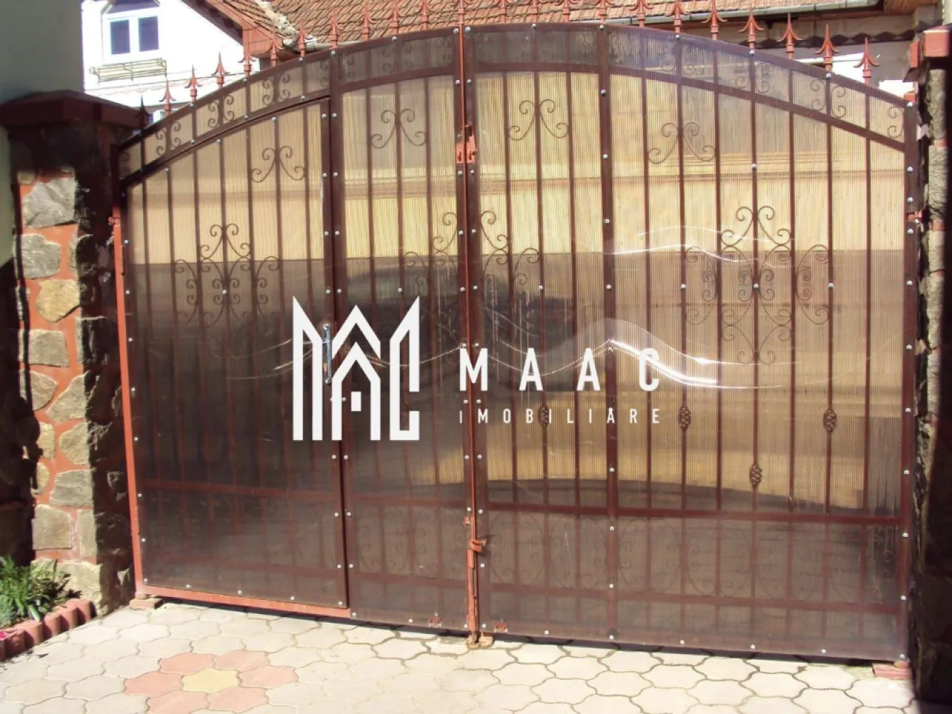 Case duplex | 6 camere | 2 corpuri | Garaj | 185 mp utili | Turnisor