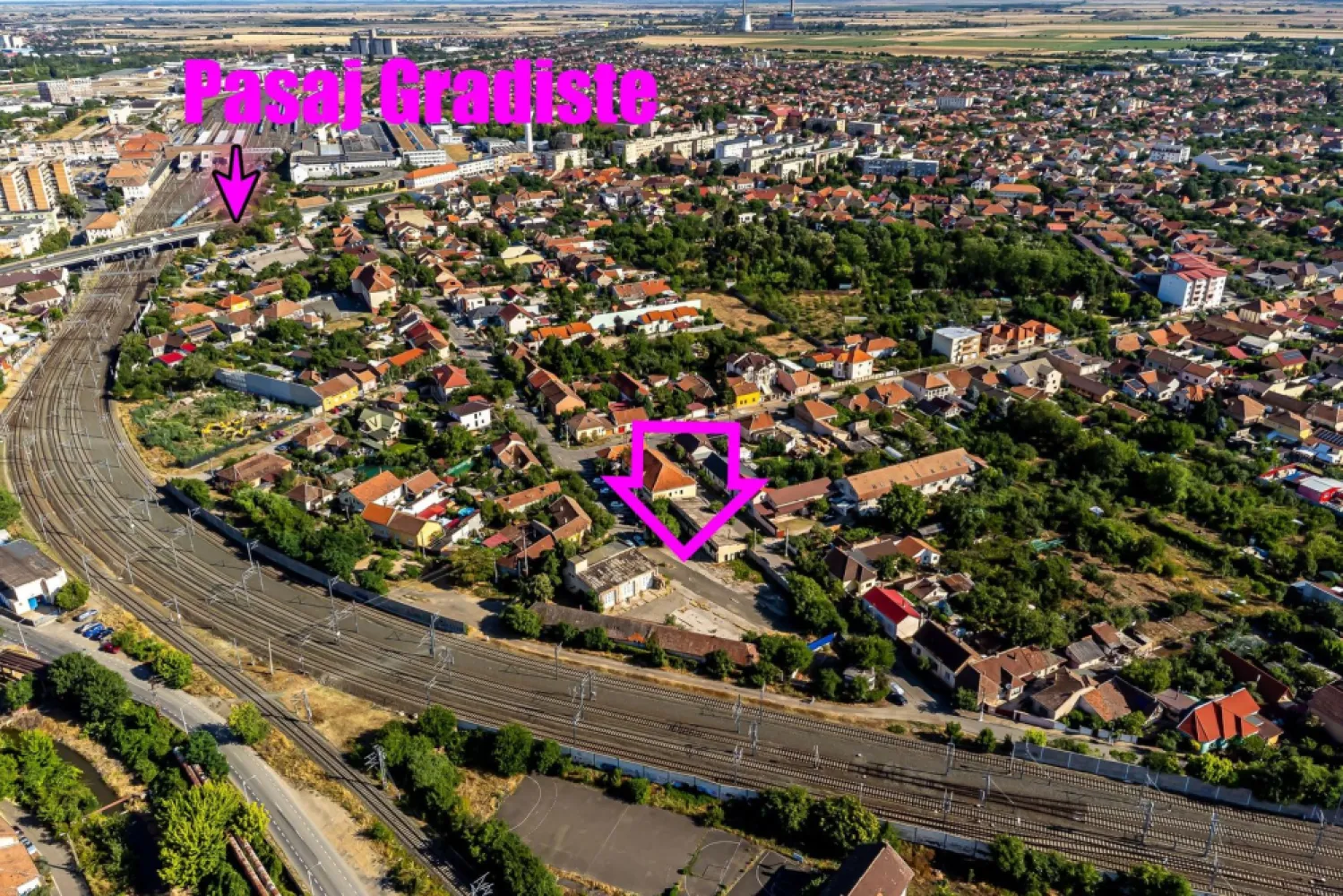 Pret nou! Teren 3151 mp aproape de centrul Aradului - Situat într-o zonă strategică, aproape de centrul orașului, acest spațiu comercial oferă versatilitate, vizibilitate și acces ușor – ideal pentru dezvoltare comercială, logistică sau chiar un mic condominiu.

Construcții existente: 1280 mp
Teren: 3151 mp
Stradă înfundată, trafic redus – perfect pentru activități care necesită discreție și liniște
Utilități complete disponibile
Acces facil din mai multe puncte ale orașului
Potrivit pentru: showroom, spațiu logistic, clinici, birouri, proiect rezidențial
Preț: 399.000 euro + TVA
Comision 0% pentru cumpărător

Investiție cu potențial uriaș de dezvoltare într-o zonă centrală cu cerere în creștere.

Pentru detalii și vizionare:
Sebastian Nica – 0722 252 639

Nu dispui de toată suma? Te ajutăm noi gratuit! Îți obținem oferte de la 16 bănci.

Ai o proprietate de vânzare în Arad și vrei să știi cât valorează cu adevărat?
Sună-mă pentru o evaluare gratuită, fără obligații.

Birou: ACASĂ | Agenție imobiliară Arad
Bulevardul Decebal 2, Arad 310133

Cod proprietate: CP2571329
