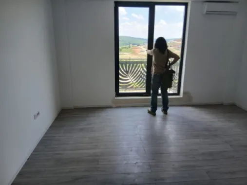 Apartament nou, 1 cameră, Băile Felix. 80 000 E. Comision 0