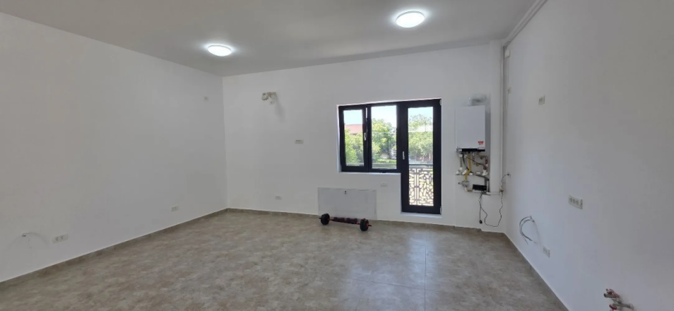 Salajan spatiu comercial 350 mp de inchiriat - K Imobiliare propune spre inchiriere in zona Salajan Nicolae Grigorescu , imobil nou construit 2026 , spatiu comercial parter 150 mp si demisol 190 mp fiecare cu intrari separate , contorizare separata , incalzire in pardoseala , curent trifazic , grupuri sanitare,