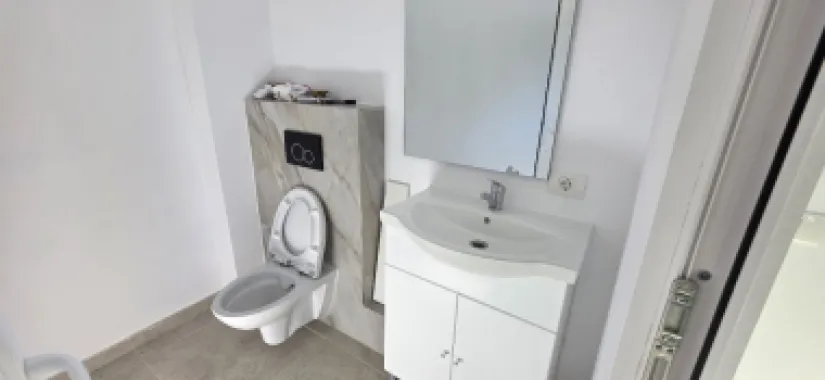 Salajan spatiu comercial 350 mp de inchiriat