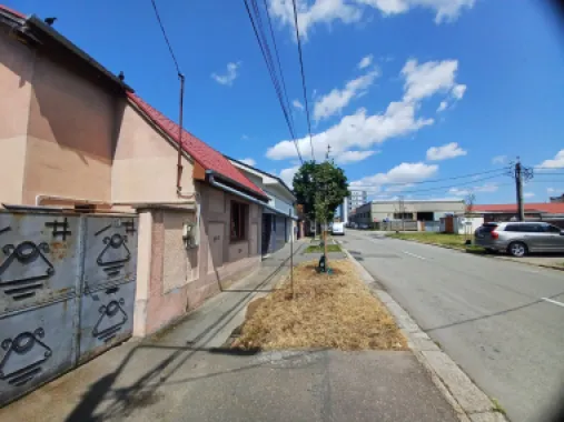 Casă, 500 mp, Muntele Găina. 600 E/lună (neg). Comision 0.