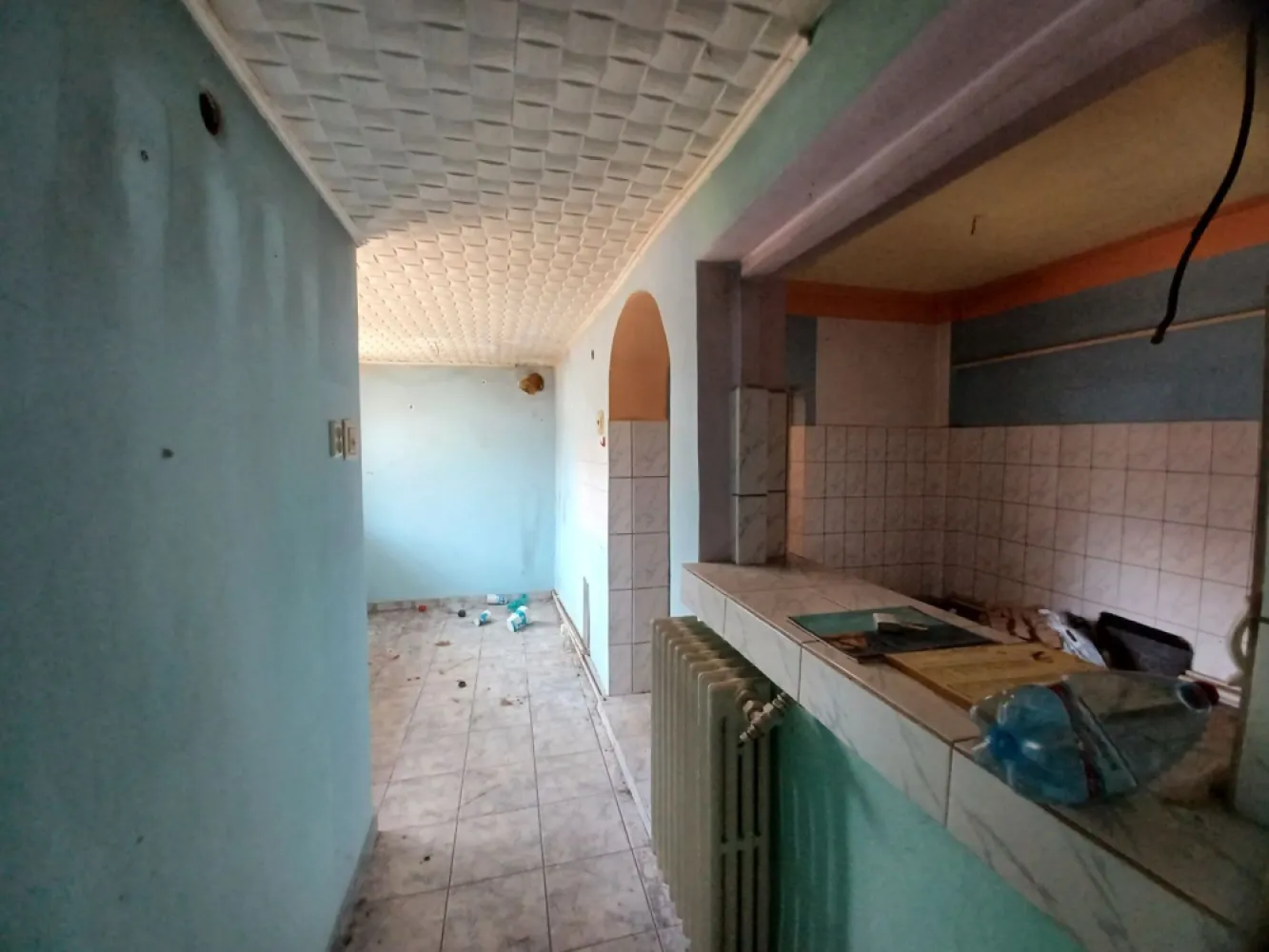Casă, 500 mp, Muntele Găina. 600 E/lună (neg). Comision 0.