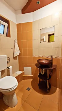 Racadau-Parc apartament 3 camere mobilat, utilat