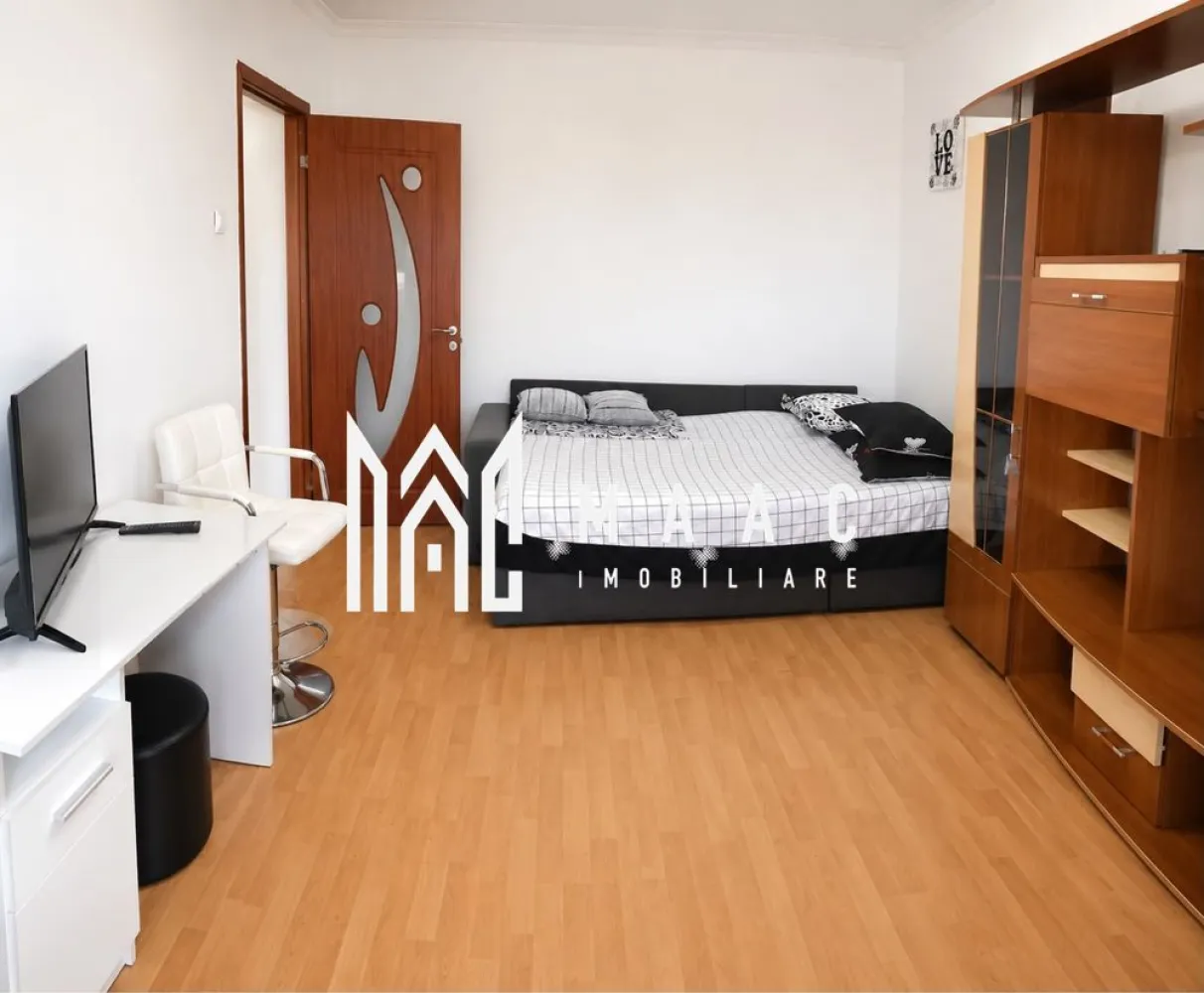 Apt. 2 camere , blv. Tineretului , Ostroveni - DE VÂNZARE 
Apartament 2 CAMERE |Bulevardul Tineretului , Ostroveni

Situat într-o zonă apreciată pentru liniște, accesibilitate și priveliști deosebite, acest apartament reprezintă o oportunitate excelentă pentru cei care își doresc o locuință confortabilă sau o investiție sigură.

Cu o suprafață totală de 49,4 mp, proprietatea oferă un echilibru excelent între confort, funcționalitate și potențial de amenajare.
Apartamentul dispune de:
• 2 camere generoase și luminoase;
• bucătărie separată;
• baie spațioasă;
• hol de acces bine organizat;
• vedere panoramică către Bulevardul Dem Rădulescu și râul Olt.

Imobilul se vinde nemobilat, oferind viitorului proprietar libertatea de a-și amenaja locuința exact după propriul gust și stil.

Zona este recunoscută pentru accesibilitate, infrastructură modernă și proximitatea față de principalele puncte de interes: centre comerciale, mijloace de transport, școli, grădinițe, spații verzi și zone de recreere.

Unul dintre cele mai importante avantaje ale acestei proprietăți îl reprezintă raportul excelent calitate–preț, apartamentul fiind oferit la un preț sub nivelul actual al pieței pentru această zonă.

Pentru informații suplimentare și programarea unei vizionări, vă stăm cu plăcere la dispoziție. CP3185227