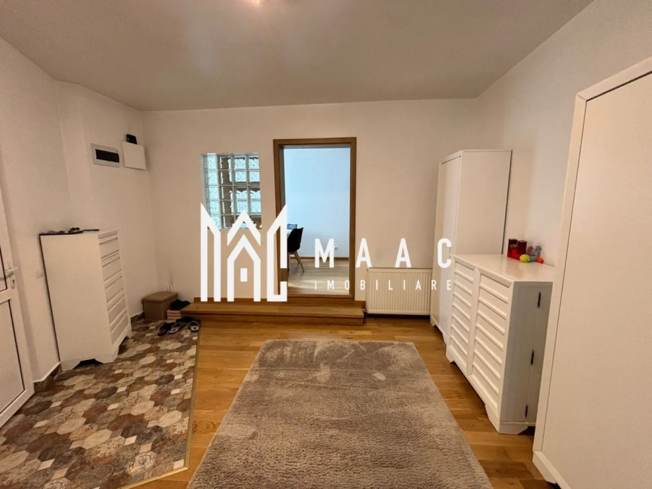 Apartament 4 camere decomandat | Terezian, Sibiu | 180 mp, curte 400 mp