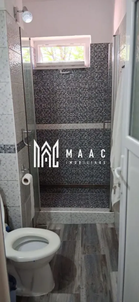 Apartament 2 camere | 44 mp | Zona Mihai Viteazu | Etajul 1 - MAAC Imobiliare vă propune spre vânzare un apartament de 2 camere, semidecomandat, cu o suprafață utilă de 44 mp, situat la etajul 1 al unui imobil bine întreținut din zona Mihai Viteazu – una dintre cele mai căutate zone din oraș, datorită accesului facil la puncte de interes, transport public, școli și centre comerciale.

Locuința este compartimentată eficient și oferă un spațiu confortabil, ideal atât pentru o familie, cât și pentru investiție (închiriere pe termen lung sau regim hotelier).

Apartamentul se vinde complet mobilat și utilat, fiind pregătit pentru mutare imediată, fără a necesita investiții suplimentare.

Caracteristici principale:

* Suprafață utilă: 44 mp
* Compartimentare: semidecomandată
* Etaj: 1
* Complet mobilat și utilat
* Zonă excelentă, cu acces rapid la toate facilitățile urbane

Avantaje:

* Ideal pentru locuință personală sau investiție
* Poziționare foarte bună
* Etaj intermediar
* Disponibil imediat

Pentru mai multe detalii sau programarea unei vizionări, nu ezitați să ne contactați!

MAAC Imobiliare – partenerul dumneavoastră de încredere în tranzacții imobiliare. Va rugam specificati CP3185748