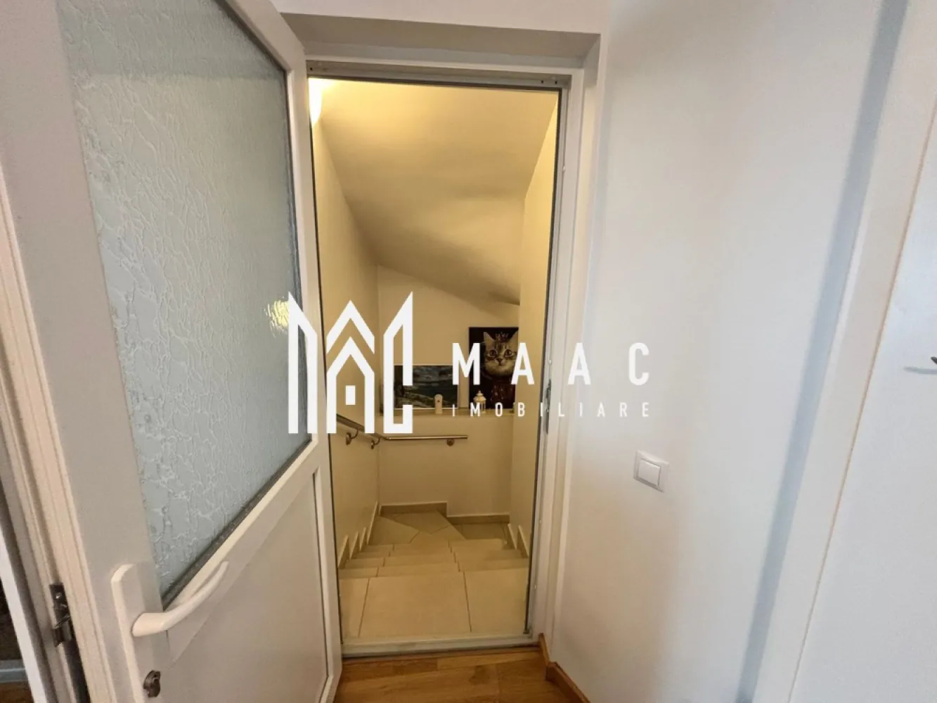 Apartament 4 camere decomandat | Terezian, Sibiu | 180 mp, curte 400 mp