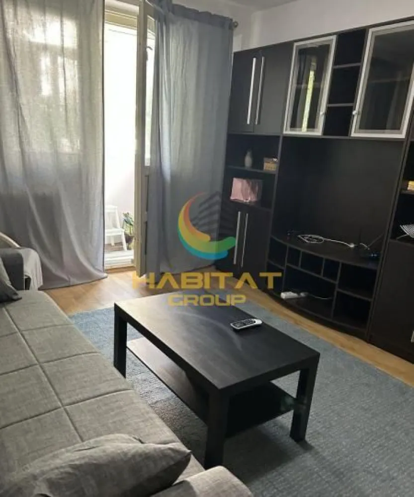 2 camere Brancoveanu Huedin liber mobilat utilat loc parcare - Vanzare apartament 2 camere Brancoveanu - Huedin, decomandat, etaj 3/10, liber, gresie, faianta, parchet, termopan, usa metalica, balcon inchis cu termopan, mobilat si utilat, loc parcare, toate actele, zona linistita cu acces rapid catre mijloacele de transport in comun, centre comerciale, scoli, gradinite.
Pentru vizionari ma puteti contacta la numarul 0724.730.789 - Andreea Andreescu