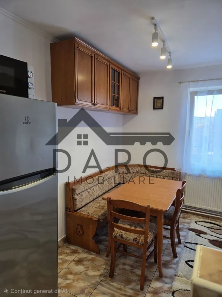 Închiriez apartament cu 3camere - Dau in chirie apartament cu 3camere Pandurilor mobilat si utilat imediat ocupabil preț 450 euro, garanție 450 euro Telefon 07********38