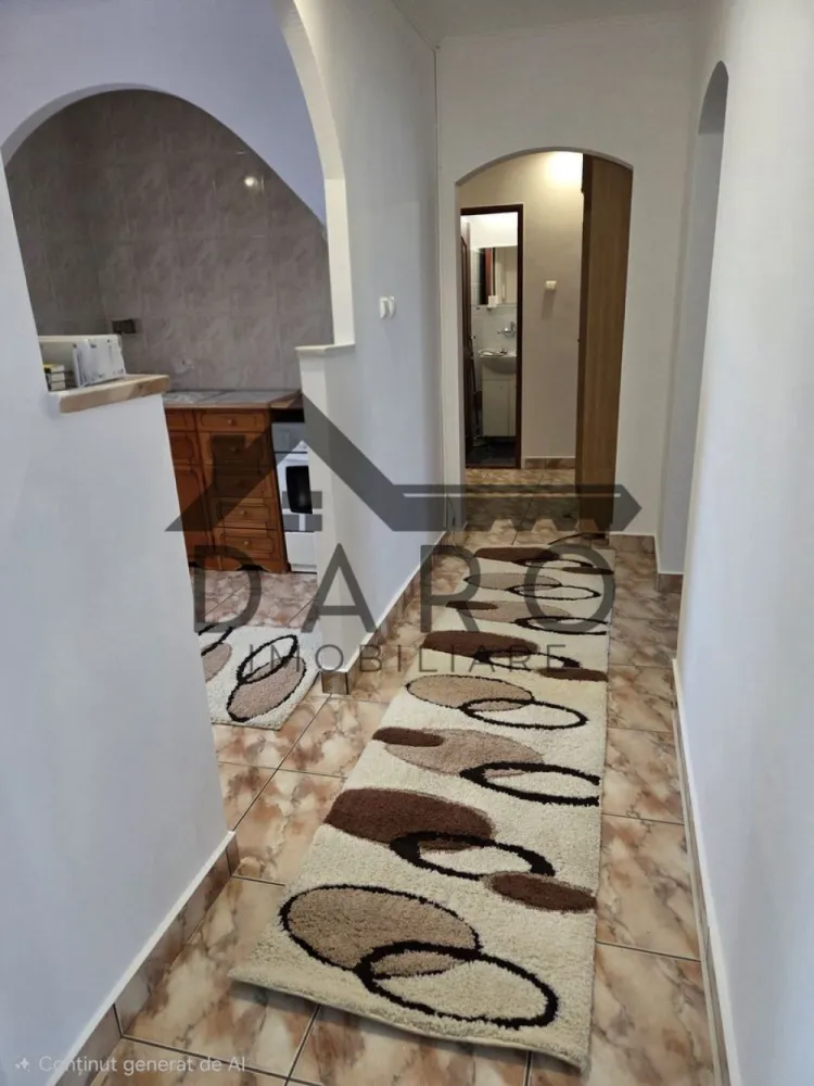 Închiriez apartament cu 3camere - Dau in chirie apartament cu 3camere Pandurilor mobilat si utilat imediat ocupabil preț 450 euro, garanție 450 euro Telefon 07********38