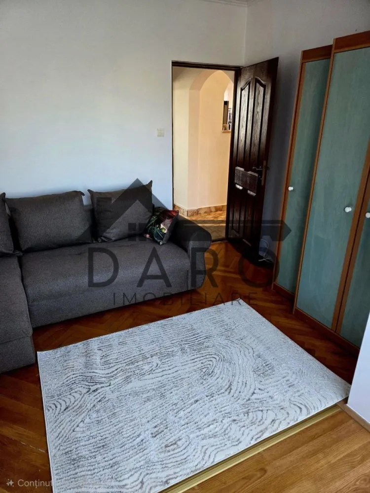 Închiriez apartament cu 3camere