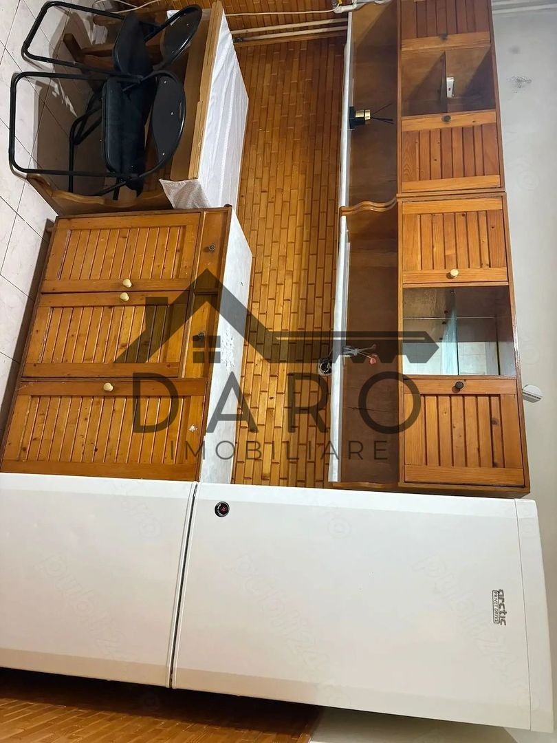 De vanzare apartament cu 2 camere
