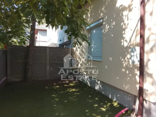 Spatiu pentru birouri de inchiriat, 77 mp + curte betonata, Lipovei