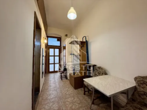 Apartament o camera, 43mp, centrala proprie, Ultracentral