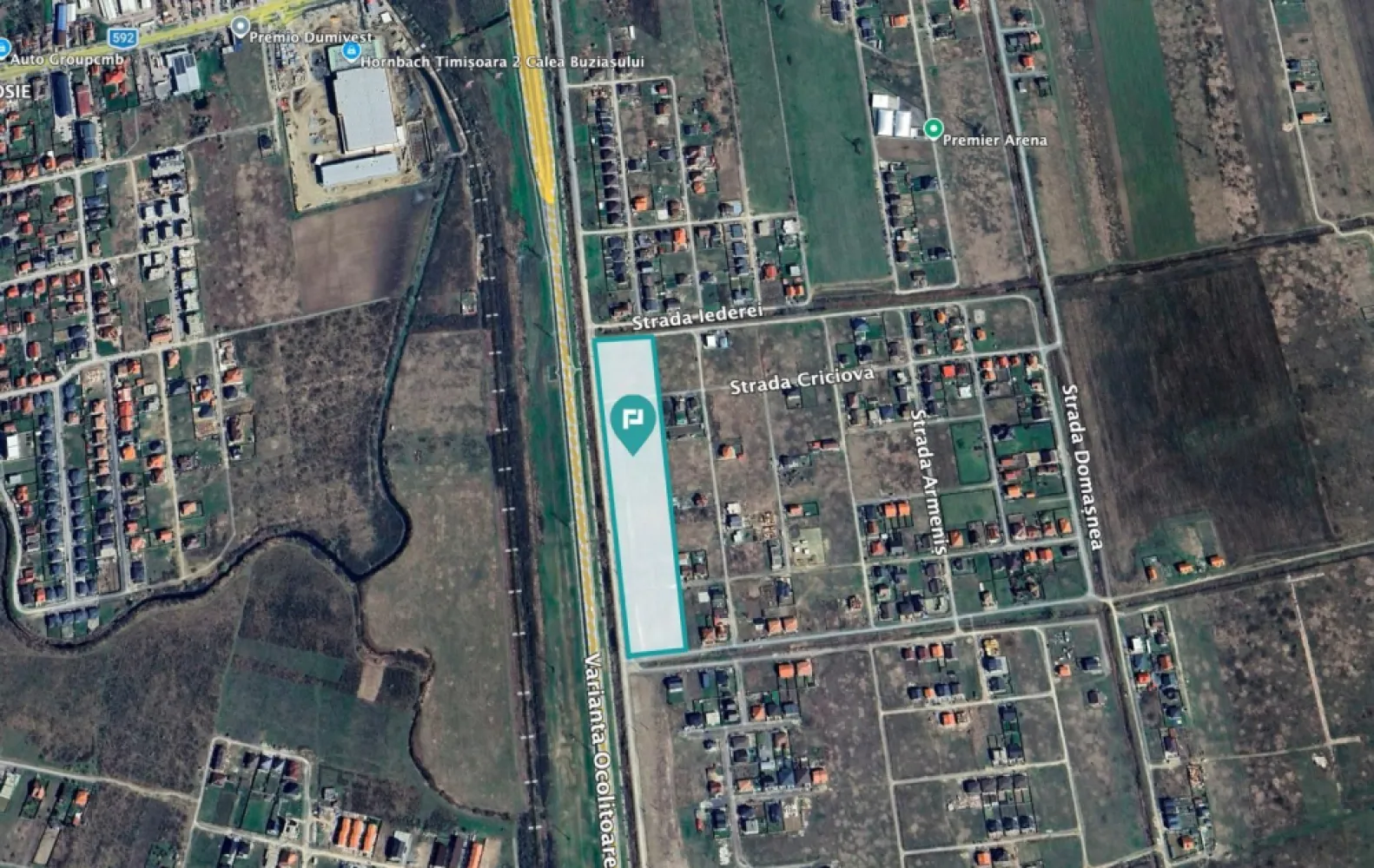 Parcele teren locuinte colective – Moșnița Nouă - Oferim spre vânzare parcele de teren intravilan, cu suprafețe cuprinse între 658 și 1180 mp, ideale pentru construcția de locuinte colective, situate în Moșnița Nouă, într-o zonă în plină dezvoltare, în apropierea străzilor Criciova și Mărășești.

Caracteristici urbanistice:
• Regim de înălțime: S+P+1E+Er/M
• POT: 40%
• CUT: 1.4
• Destinație: rezidențial – locuințe colective si SAD la parter

Avantaje:
• Parcele cu forme regulate, ușor de construit
• 10 apartamente/ parcela și SAD la parter
• Străzi cuprinse în planul de asfaltare pentru anul 2026
• Utilități (apă, canalizare, curent) în curs de finalizare
• Zonă liniștită, cu construcții noi
• Potrivite atât pentru locuințe colective, cât și pentru investiție

Acces facil către Timișoara, într-una dintre cele mai dinamice zone rezidențiale din Moșnița Nouă.
Pentru informații suplimentare, plan parcelar, prețuri și disponibilitate, vă stăm la dispoziție:

Daniela Ianc- 0722375289
daniela.ianc@propertylab.ro

Remus Beiusanu- 0785 997 537
remus.beiusanu@propertylab.ro

CP2895899