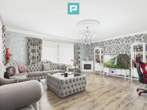 Casa cu 4 camere in Aradul Nou