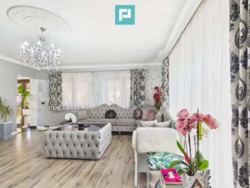 Casa cu 4 camere in Aradul Nou