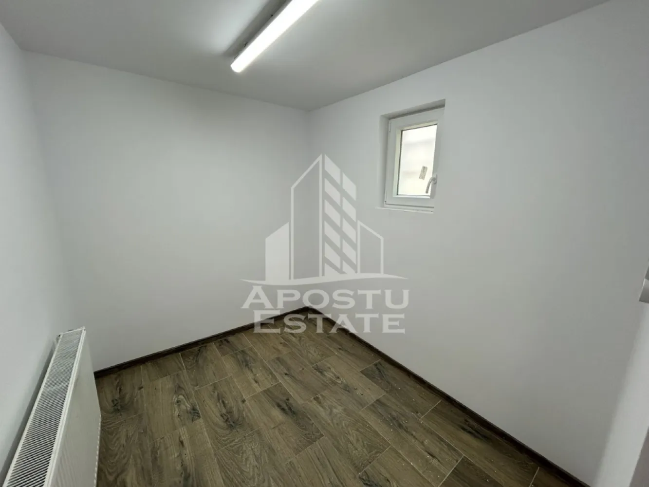 Spatiu pentru birouri si depozit 85 mp+ curte betonata, Lipovei