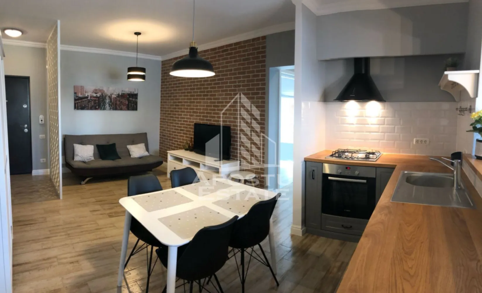 Apartament cu 3 camere de vânzare , Loc de parcare , Dumbravita