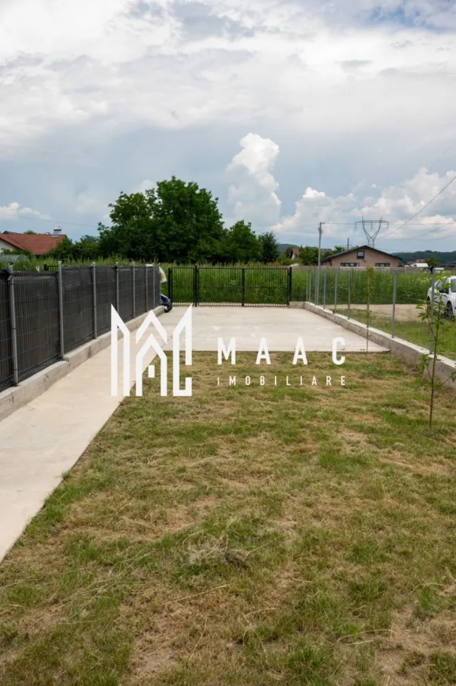 Casa 3 camere| 700 mp teren| Budesti, Valcea