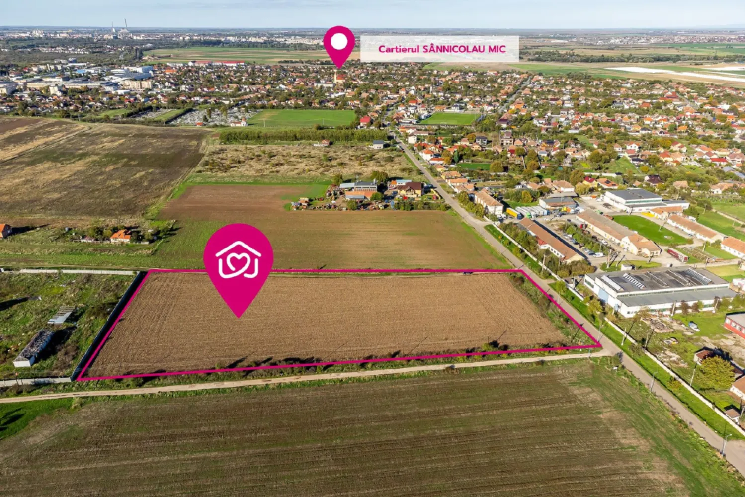 Teren de case în Sânnicolau Mic la 25 eur/mp - Vă oferim spre achiziție 19800 mp teren cu PUZ, ideal pentru construirea unui complex rezidențial nou de case în cartierul Sânnicolau Mic.
Cartierul Sânnicolau Mic va avea acces direct la șoseaua de centura Vladimirescu - Fântânele - Arad (Autostrada A1).
Terenul este ideal pentru un dezvoltator imobiliar ce dorește să vândă parcele de case.
Poate fi o opțiune și construirea de case și apoi vânzarea lor.

Terenul are utilități în zonă și acces direct la Strada Stefan Zarie pe un front de 77 ml.
În fotografii aveți și parcelarea terenului conform PUZ.
31 parcele de teren de case cu o suprafață medie de 482 mp.

Îndicatori din PUZ:
CUT: max 1,2
POT: max 40%
Regim de înălțime: max S/D+P+1E
H max cornișă/atic: 9m
H max coamă: 12 m

Terenul se vinde fără puncte de branșare la utilități dar cu PUZ rezidențial finalizat.
Comision zero.
Terenul se vinde de pe persoana juridică. Prețul nu include TVA.

Pentru detalii apelați: 0721356746 Florin Moș

Birou: ACASĂ | Agenție imobiliară Arad 
Adresă: Bulevardul Decebal 2, Arad 310133