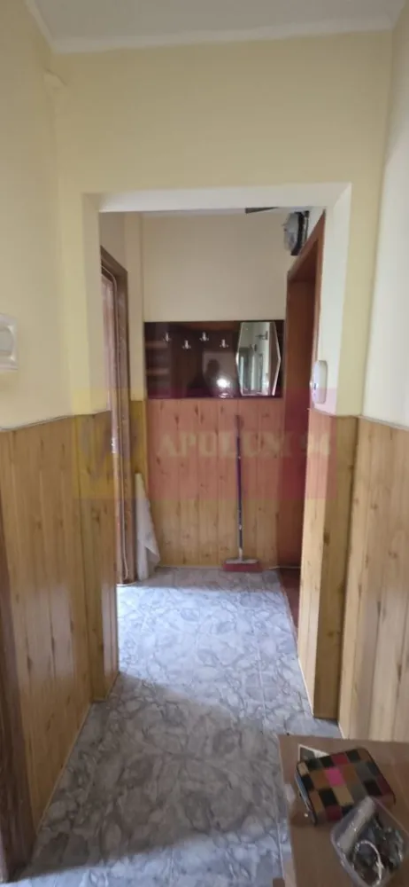 Apartament cu 3 camere de vanzare in Campina, central