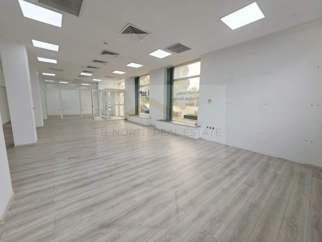 Spațiu comercial 340 mp, vitrină stradală, Calea Griviței – Pod Basarab