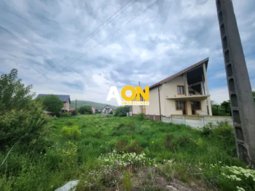 Teren la Asfalt cu Utilitati, 762 mp, Zona Barabant
