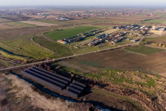 Teren 1.15 HA lângă Autostrada – Nădlac | clădiri+utilități