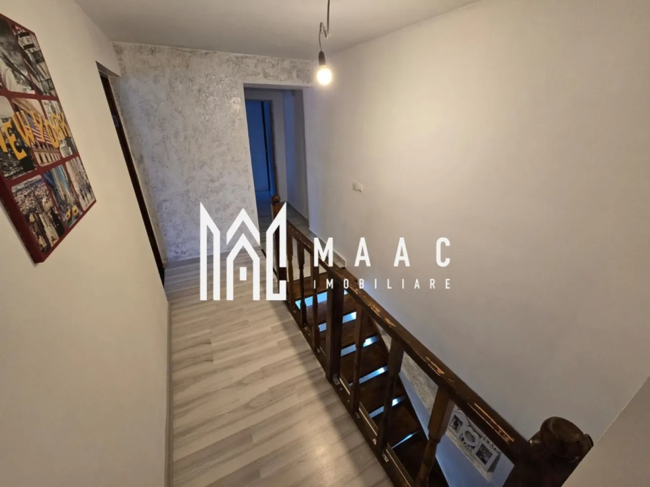 Casa 7 camere 3 bai 2 intrari Zona Garii