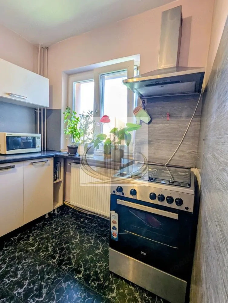 2 camere Girocului, etaj 3, renovat ideal investiție