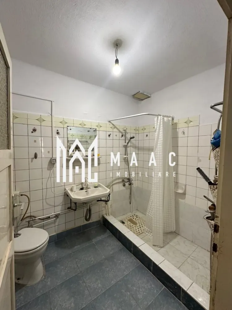 Casă de vânzare Sibiu 4 camere | Central | 115 mp utili, curte privată